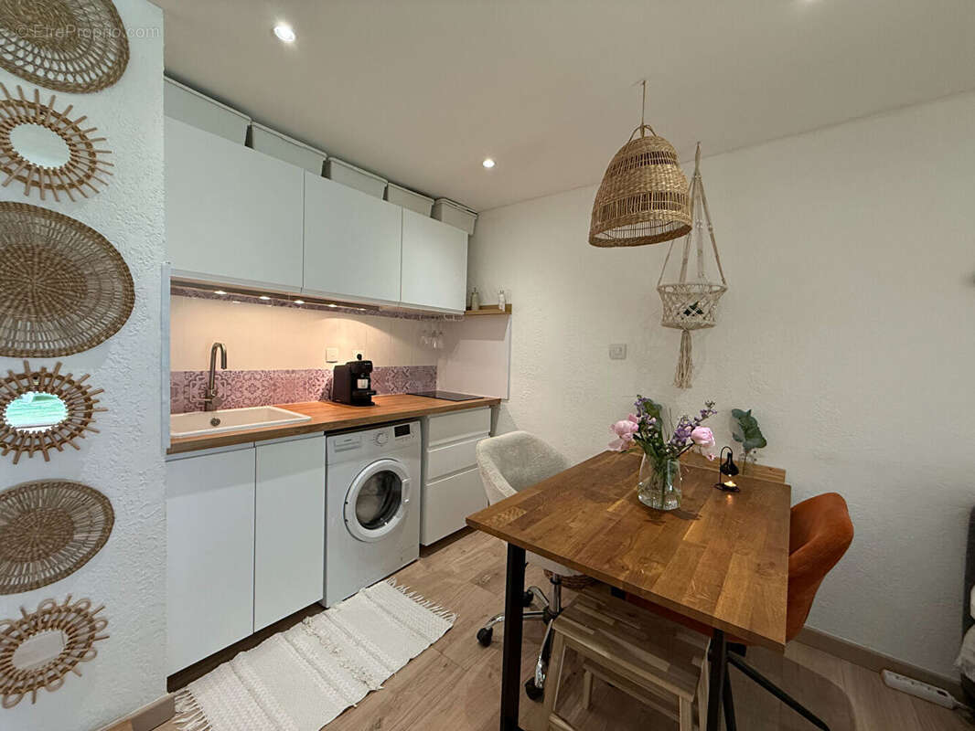 * *Plage & Bord De Mer * *Appartement REZ-DE-JARDIN ** (83430) SAINT MANDRIER SUR MER ** - photo 4