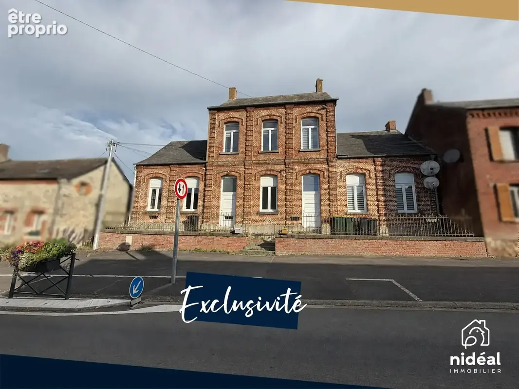 Maison à SAINT-HILAIRE-SUR-HELPE