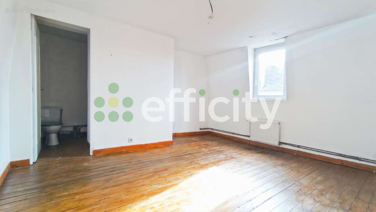 Maison à FORGES-LES-EAUX