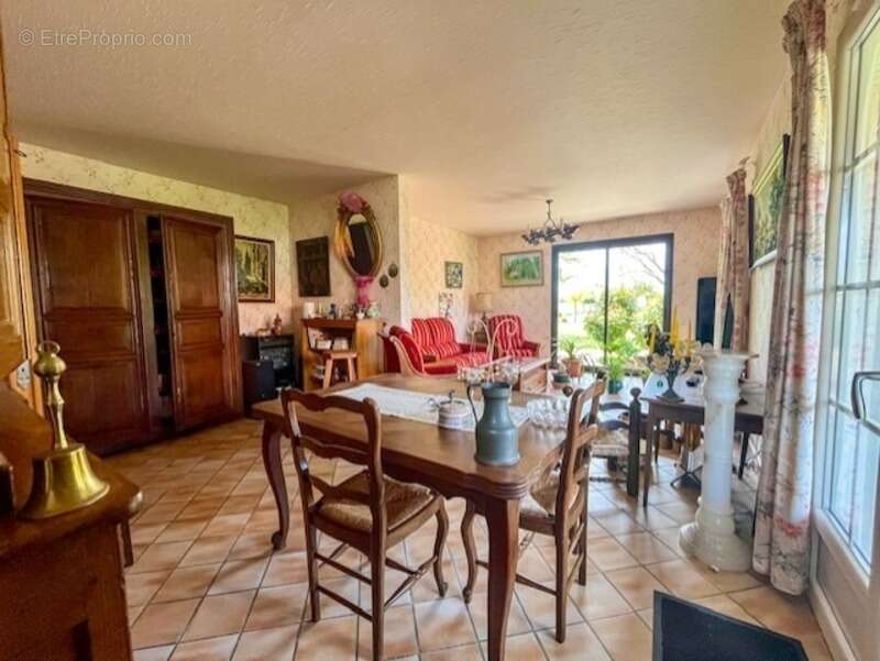 Maison à AIRVAULT