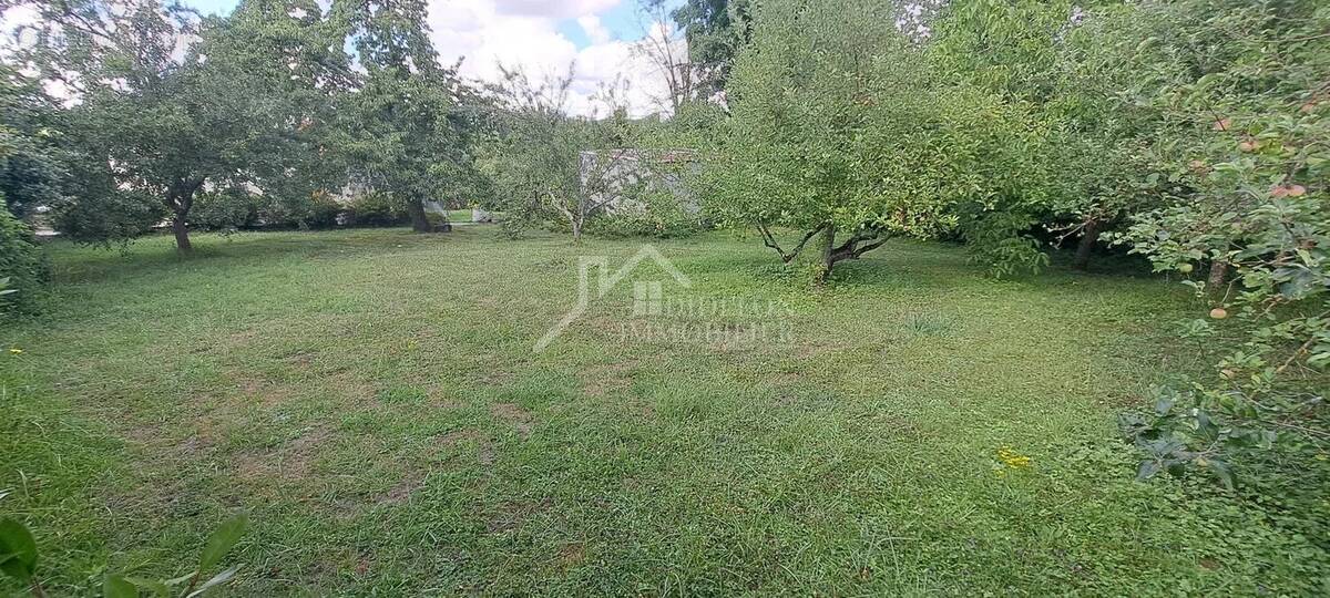 Terrain à PONT-A-MOUSSON