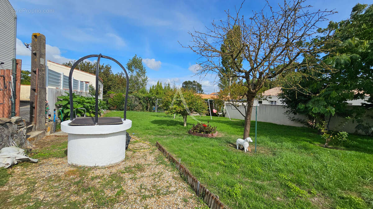 Maison à SAINT-NAZAIRE-SUR-CHARENTE