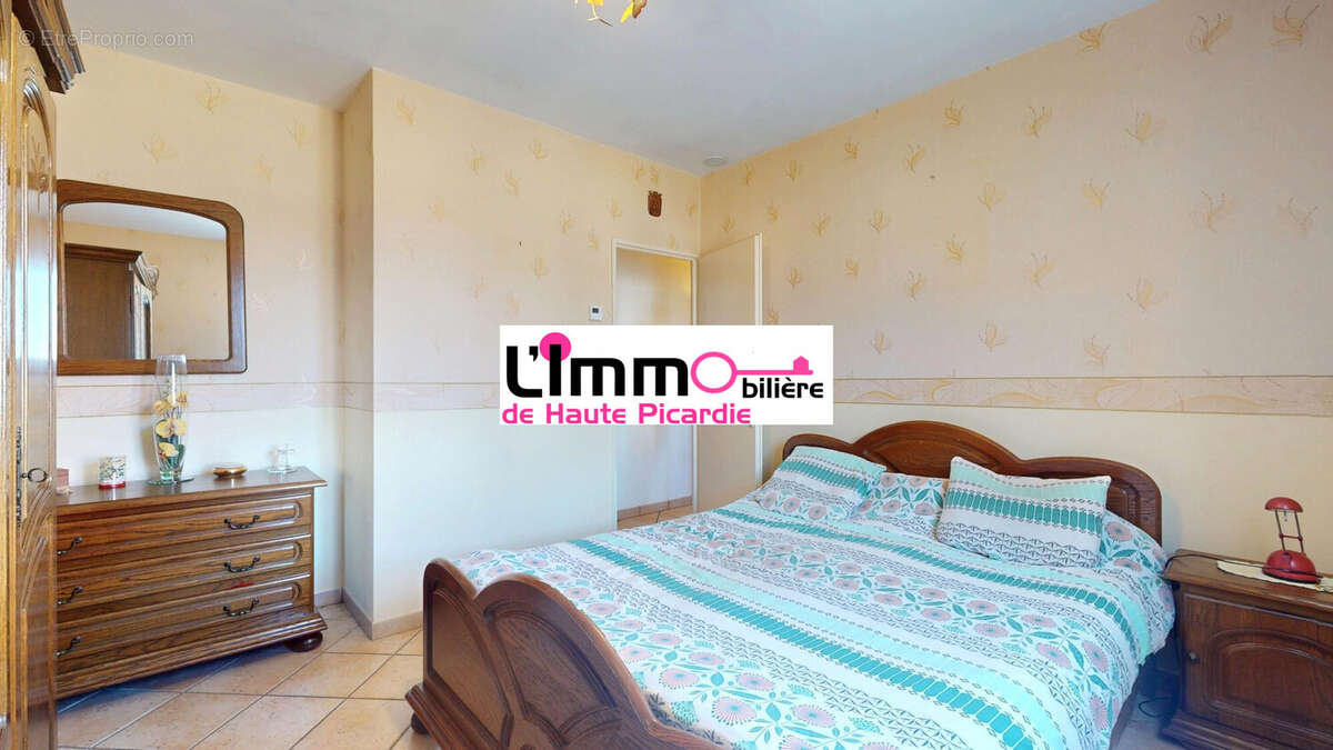 Maison 91 m² à Foucaucourt-En-Santerre  - photo 5