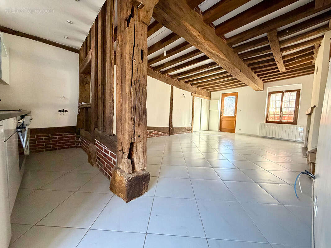 Maison à BRETEUIL