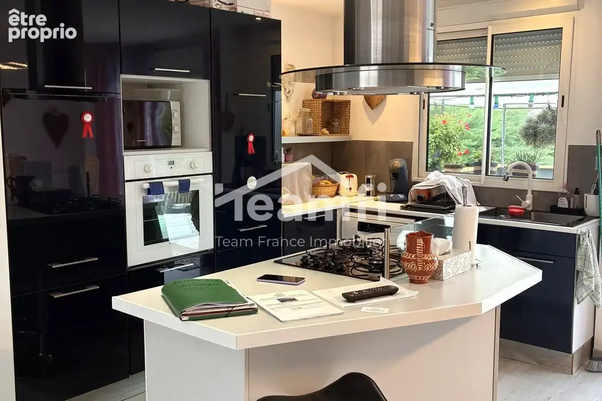 Maison 3 pièces 70 m² à vendre à Chatelguyon (63140) - photo 3