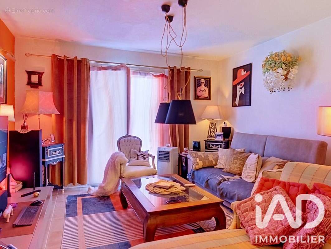 Appartement 44 m² à Port-Des-Barques  - photo 3
