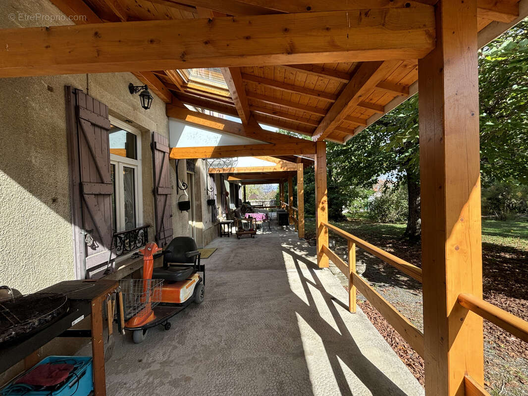 Maison à L'ARBRESLE