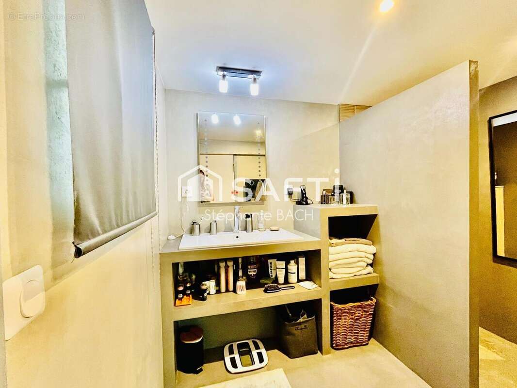 Photo 9 - Maison à CEYRESTE