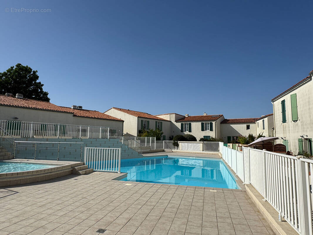 Appartement à SAINT-MARTIN-DE-RE