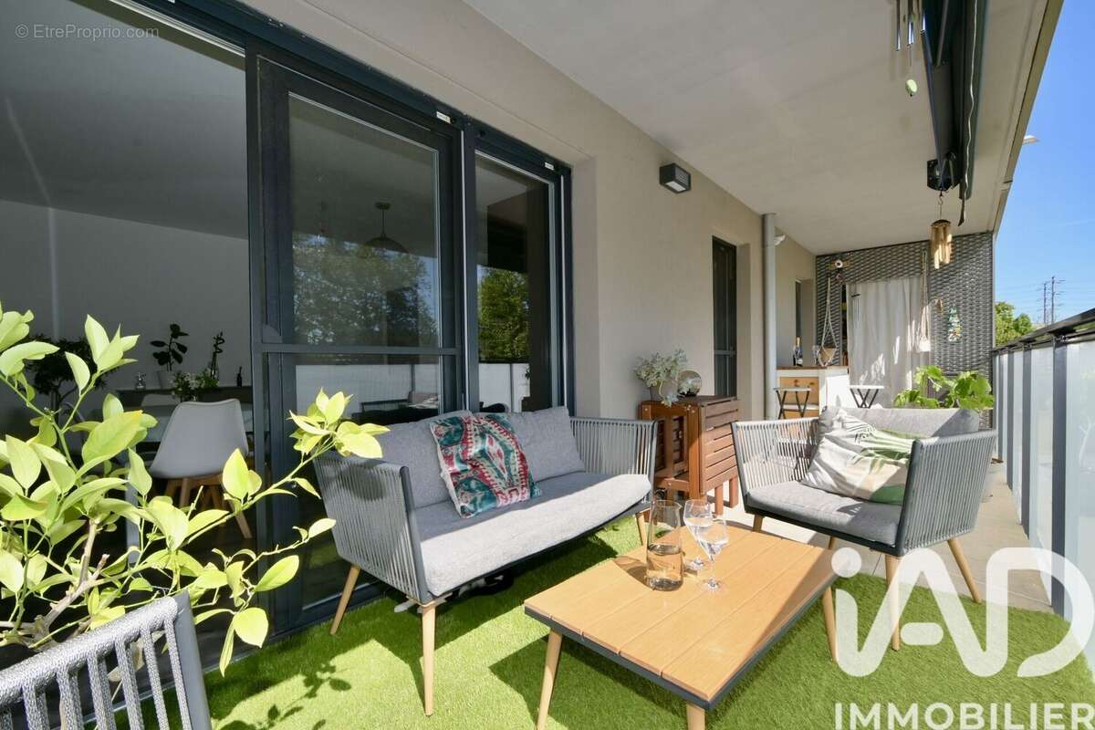 Photo 2 - Appartement à SAINT-PRIEST