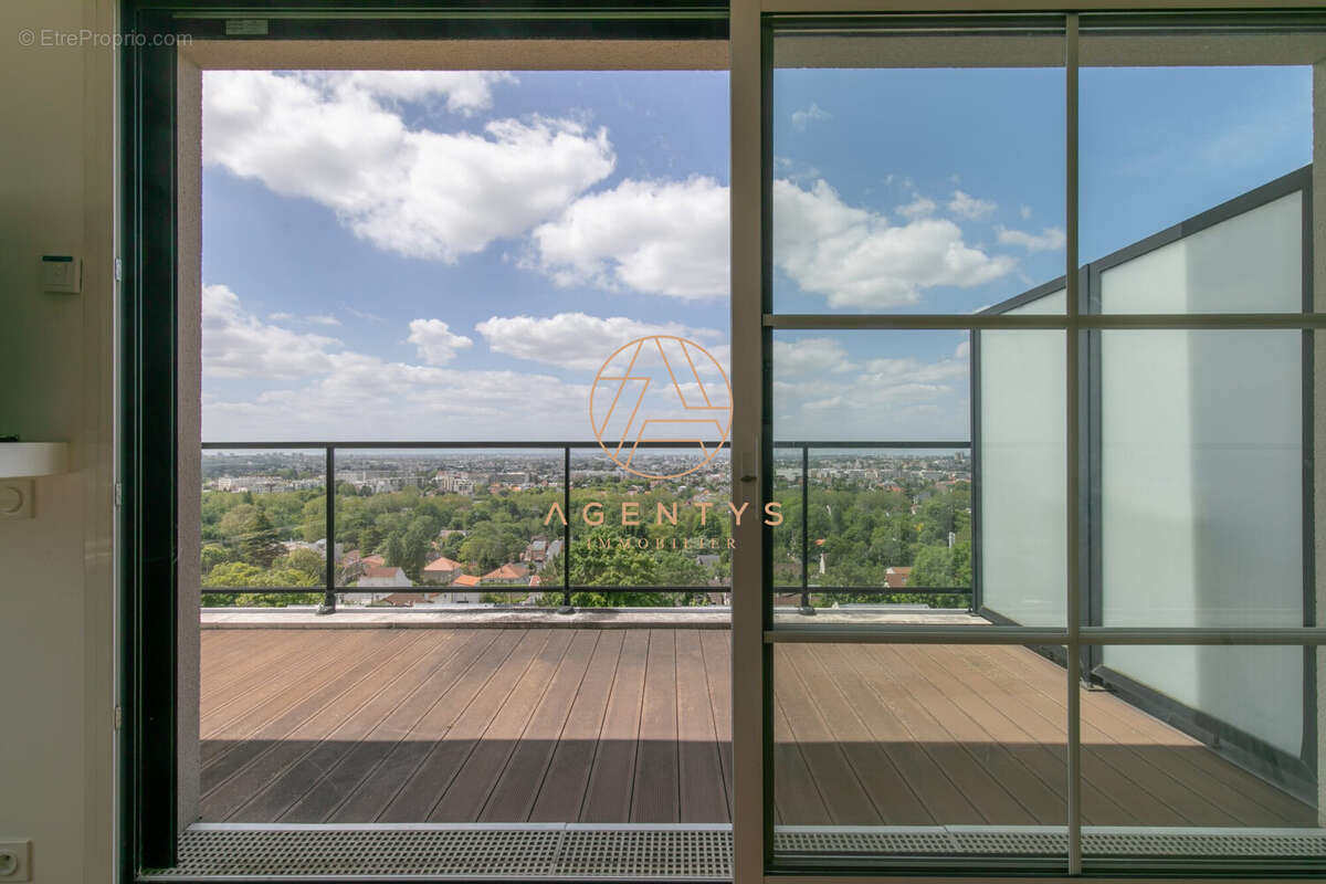 Appartement à CHENNEVIERES-SUR-MARNE