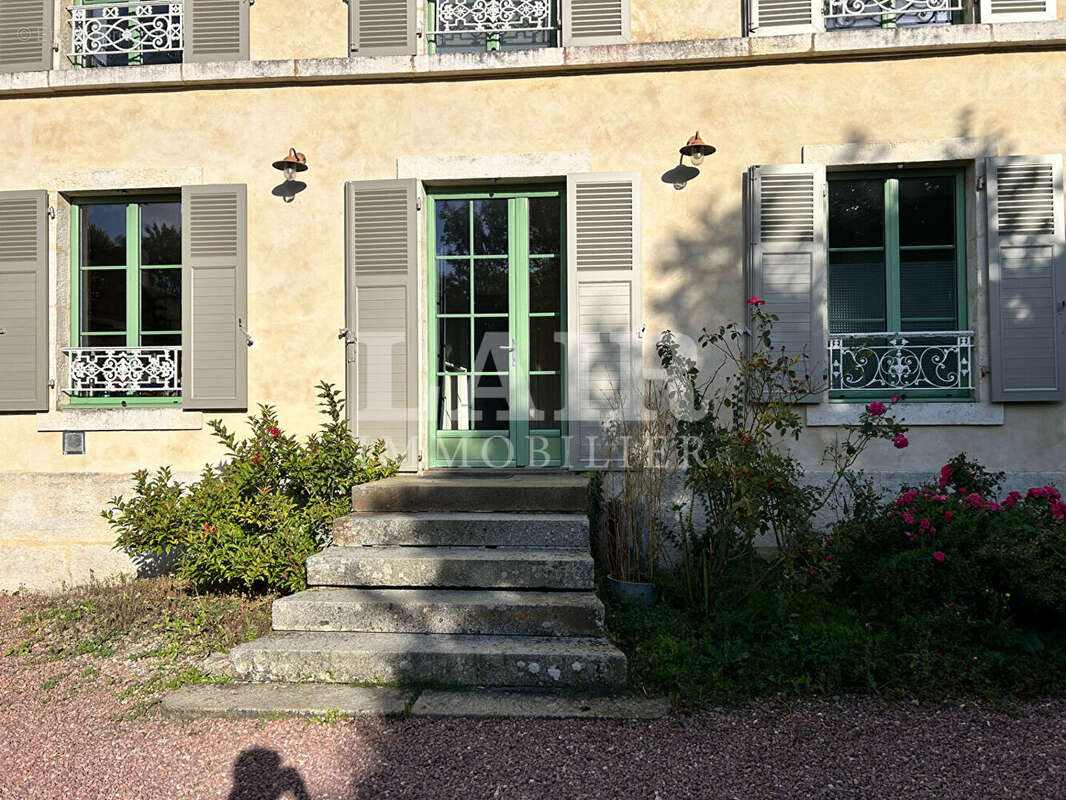 Maison de maitre à 10 min d'Argentan ref T14132 - photo 17