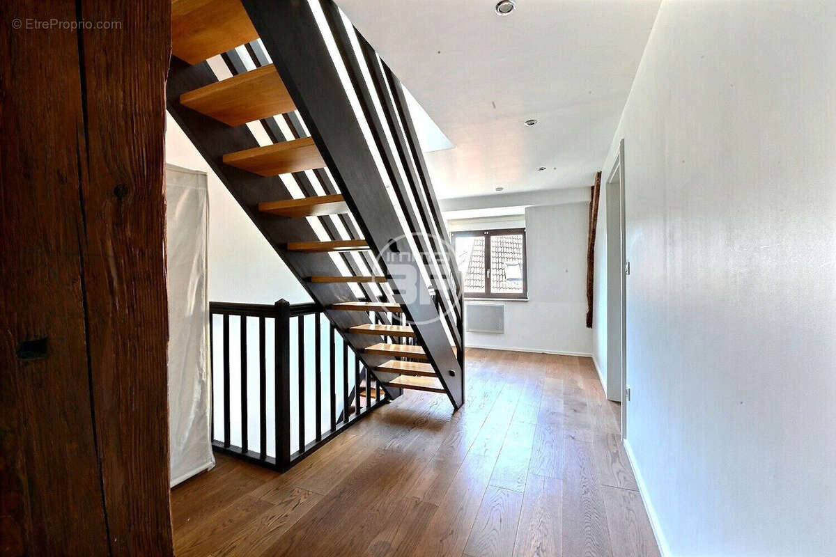 Appartement 126 m² à Huningue  - photo 5