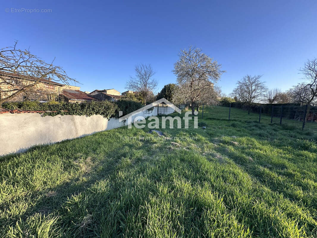 Maison à BEAUREGARD-L'EVEQUE