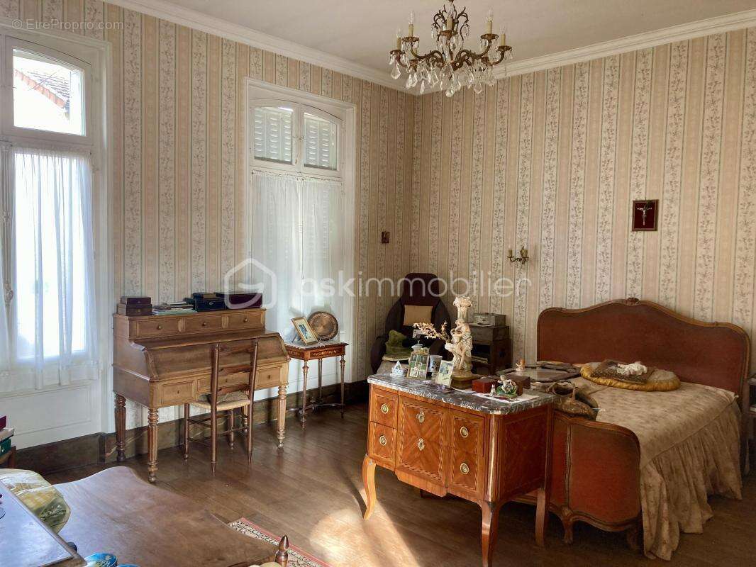 Maison à ECLARON-BRAUCOURT-SAINTE-LIVIERE