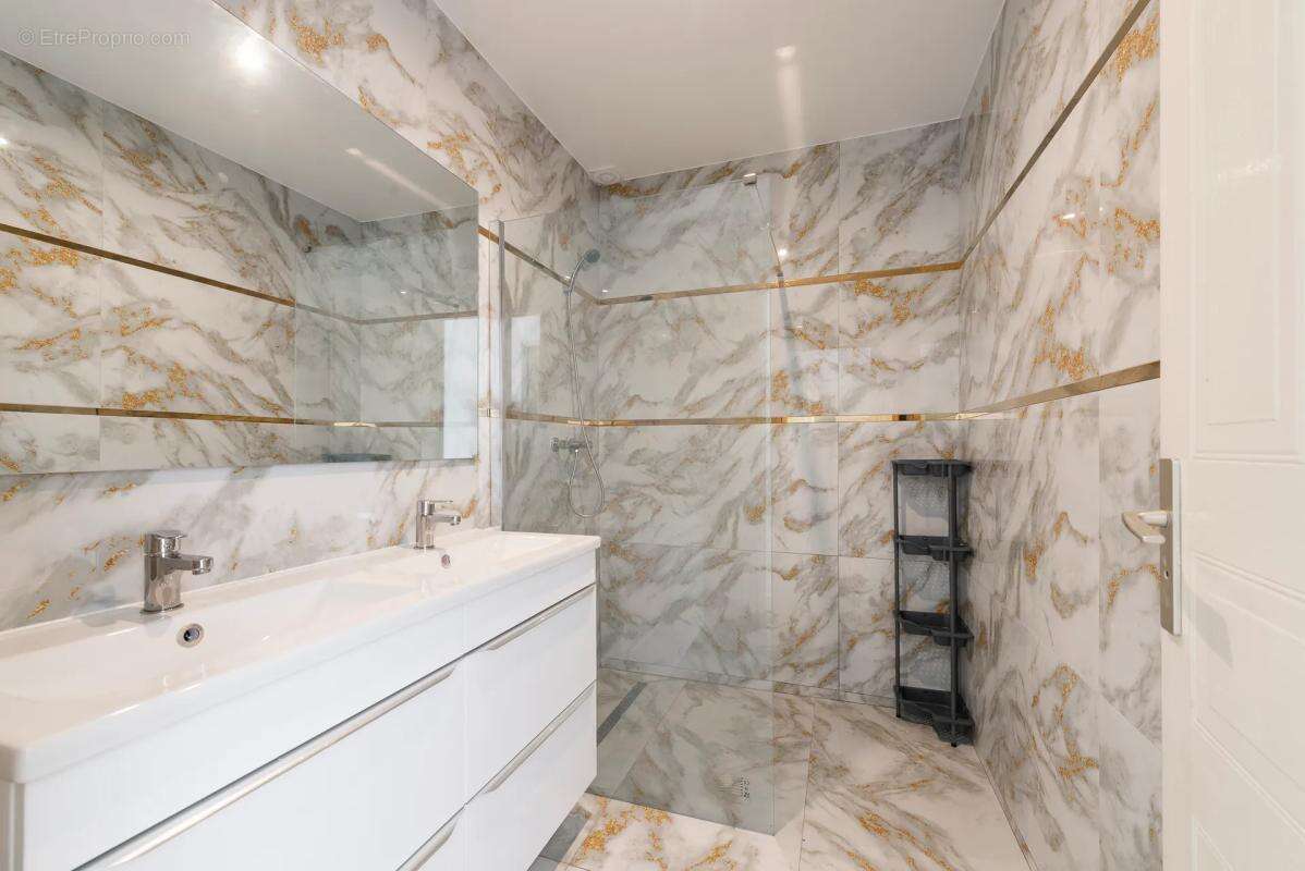 Maison à CLAYE-SOUILLY