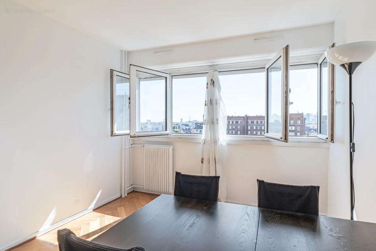 Appartement à COLOMBES