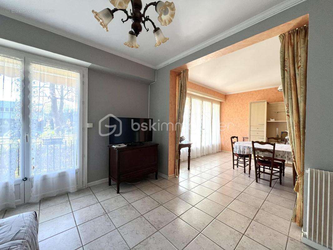 Appartement à JURANCON