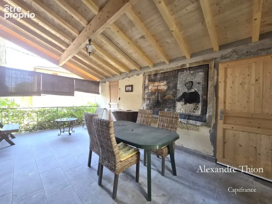 Maison à vendre 12 pièces SAINT SORLIN EN BUGEY (01) - photo 17
