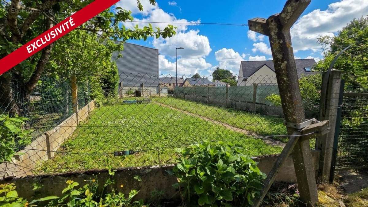 Bourg de Saint Domineuc - 35190 - Maison 3 chambres et Appartement Type 3 - photo 10