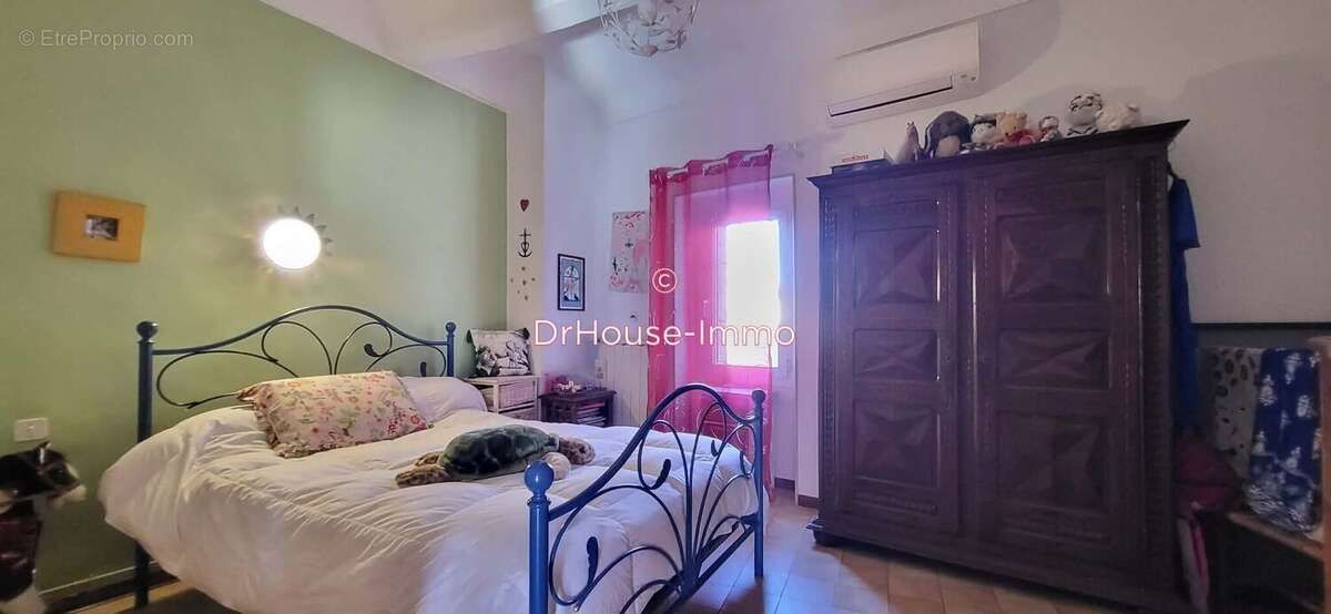 Maison à SAINT-MARTIN-DE-VALGALGUES