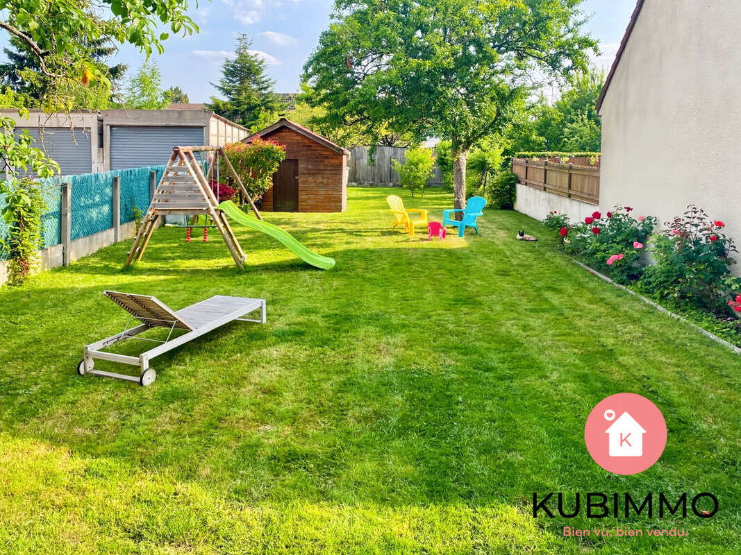 Maison à CONCHES-SUR-GONDOIRE