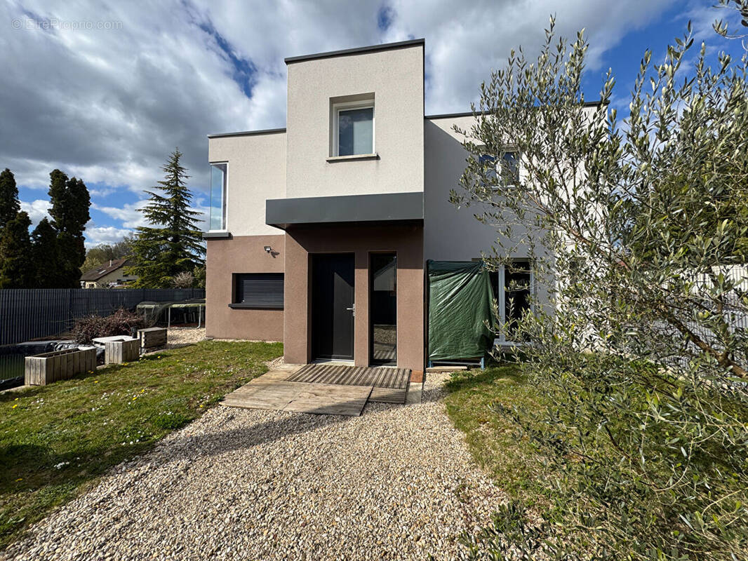 Maison à PARCEY
