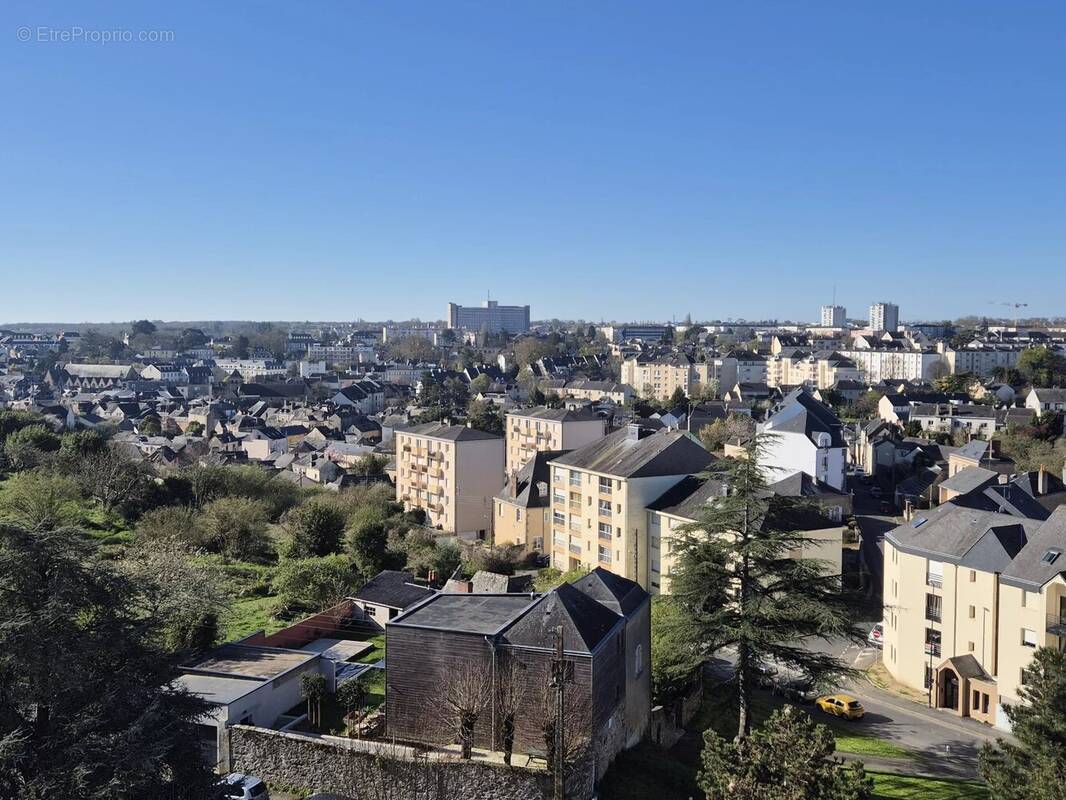 Appartement à LAVAL