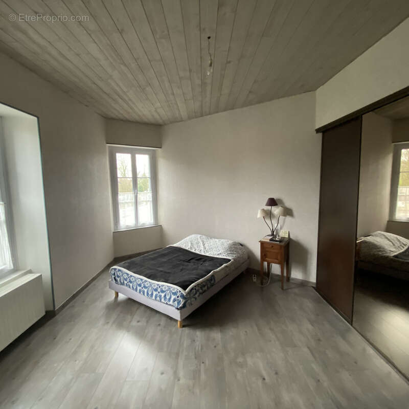 Maison à MOUCHAMPS