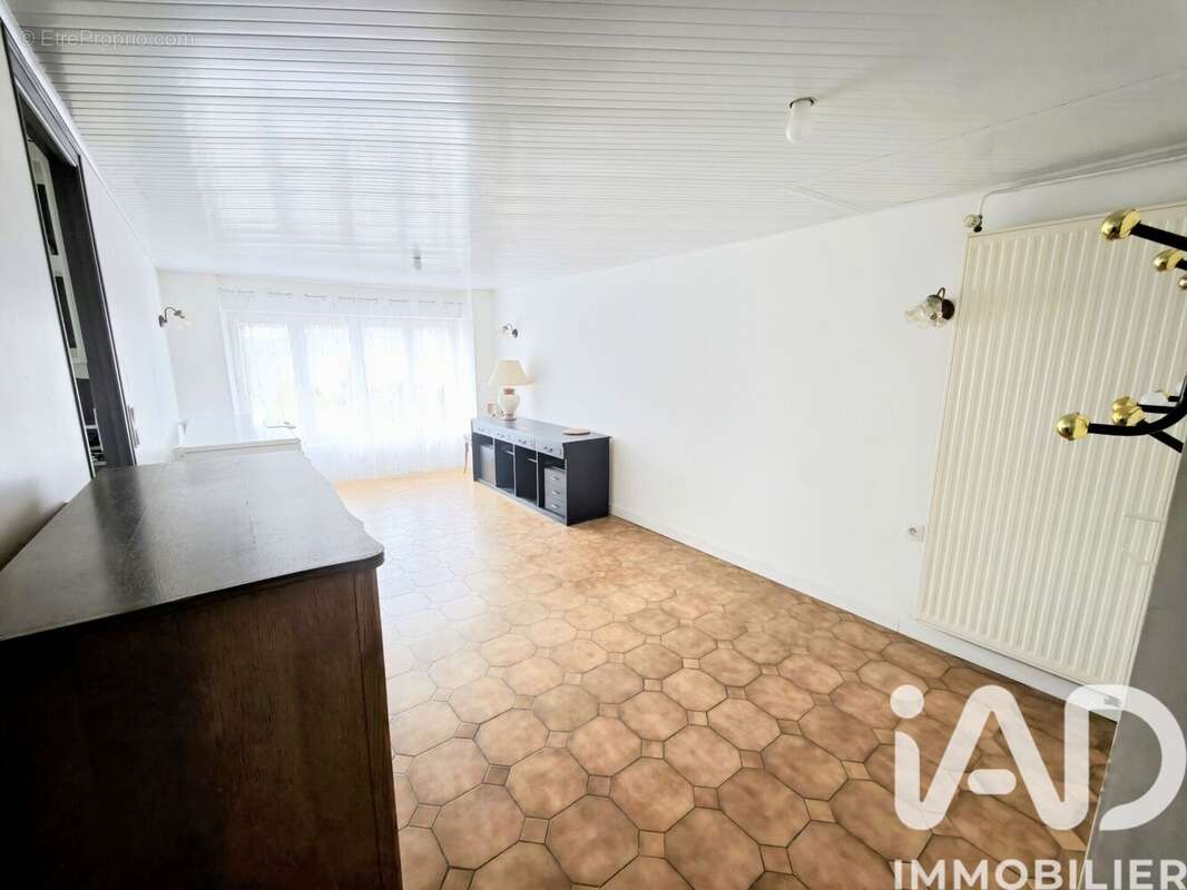 Photo 5 - Maison à CARENTOIR