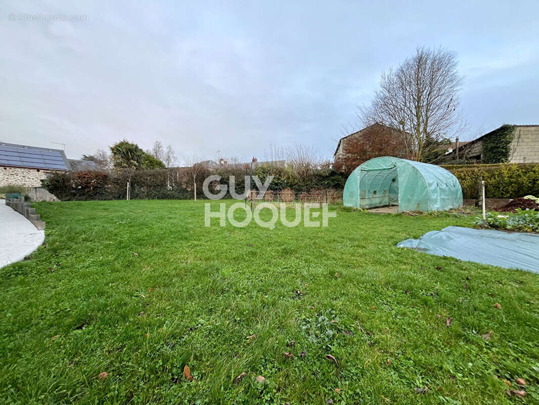 Maison à CONDE-SUR-NOIREAU