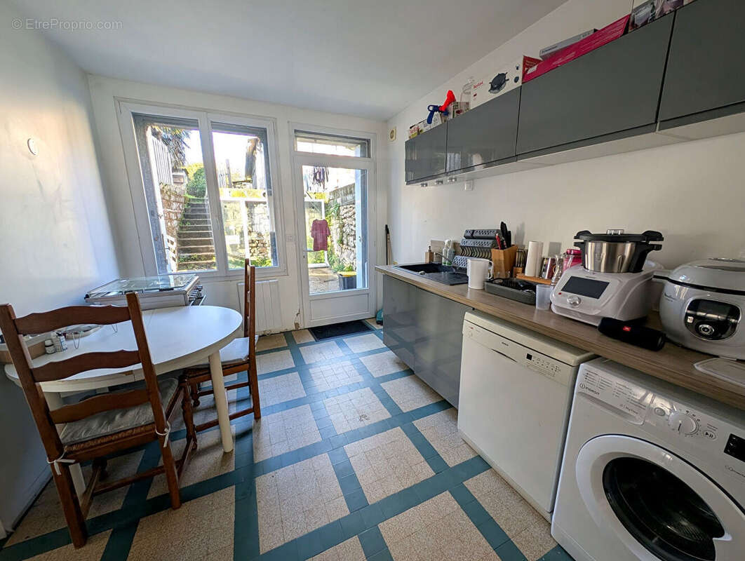 Maison à DOUE-LA-FONTAINE