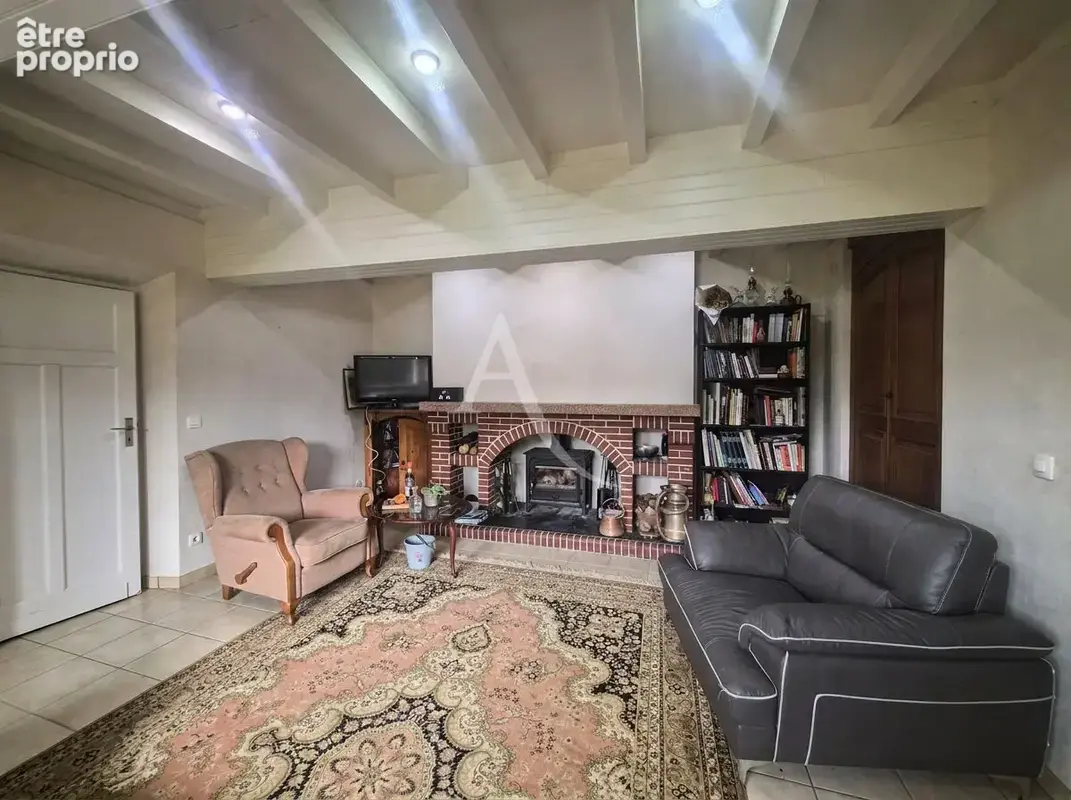 Maison avec studio indépendant, dépendances et verger à Saint-Gein ? Investissement locatif - photo 4
