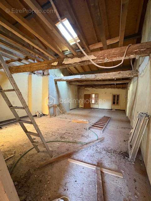 Appartement à MILLAS