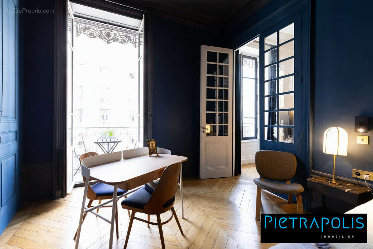 Appartement à LYON-6E