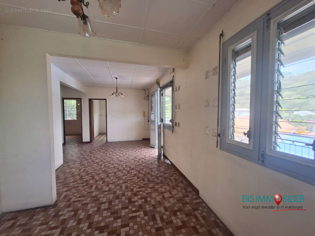 Maison 119 m² à Le Carbet  - photo 5