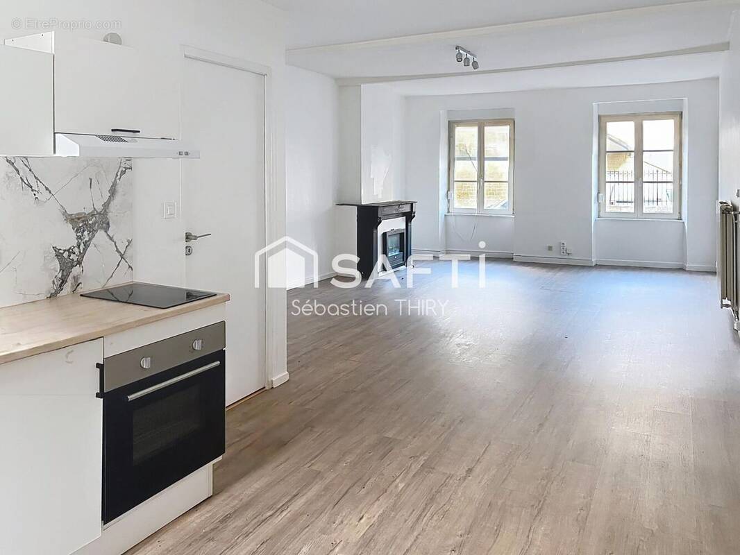 Photo 1 - Appartement à LONGUYON