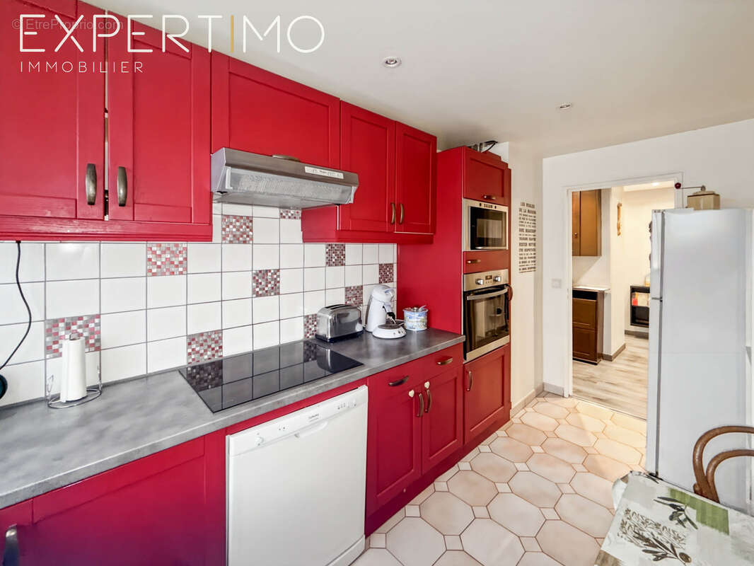 Appartement à MARGENCY