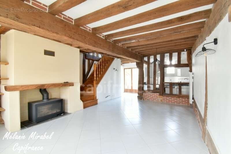 Maison à CONDE-SUR-ITON