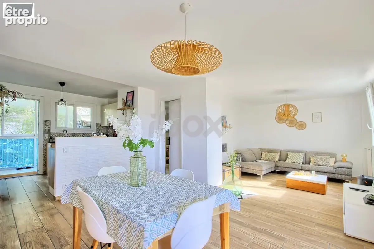 TOULON Faron, vaste T5 de 90m2 + terrasse cave et garage - photo 2