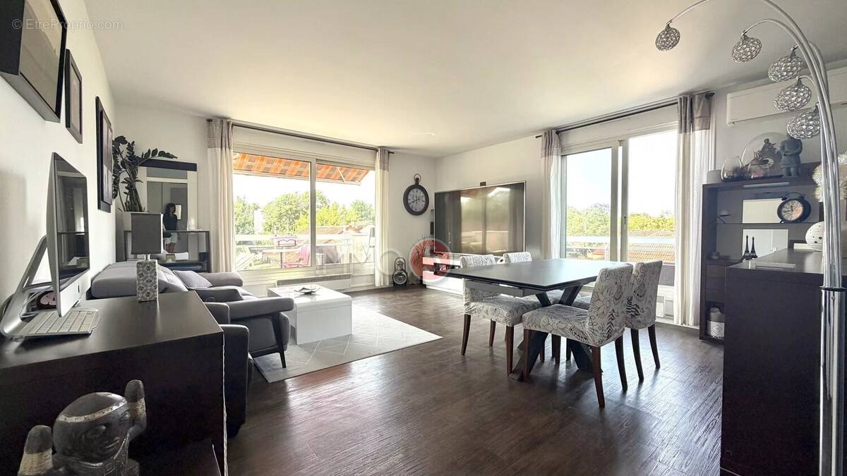 Appartement à LE RAINCY