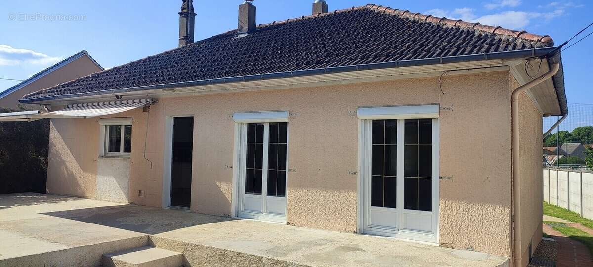 Maison à CHARTRES