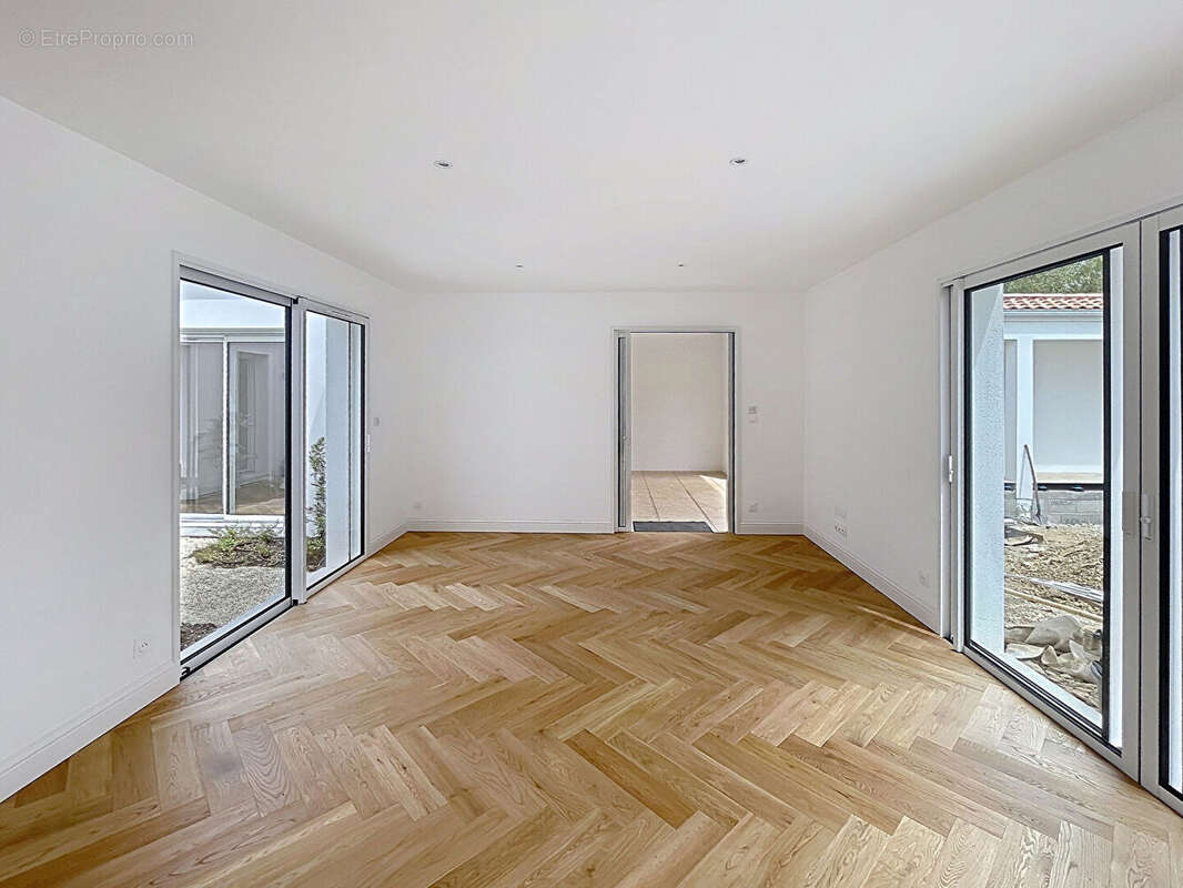 Maison La Jarrie 4 pièces 122 m2 - photo 7