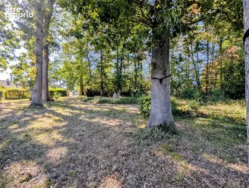 Photo Terrain à Orgerus au prix de 160 000€