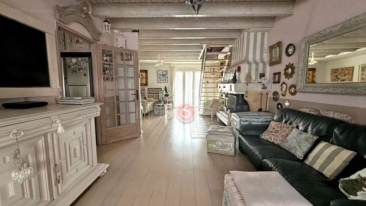 Maison à LIVRY-GARGAN