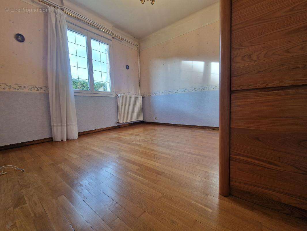 Maison à VAIRES-SUR-MARNE