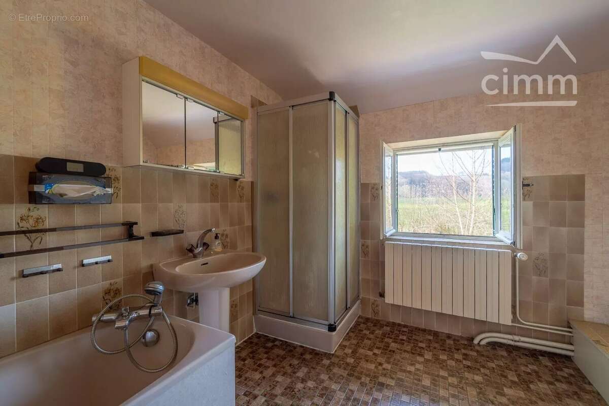 Maison à CHATEAU-CHINON(CAMPAGNE)