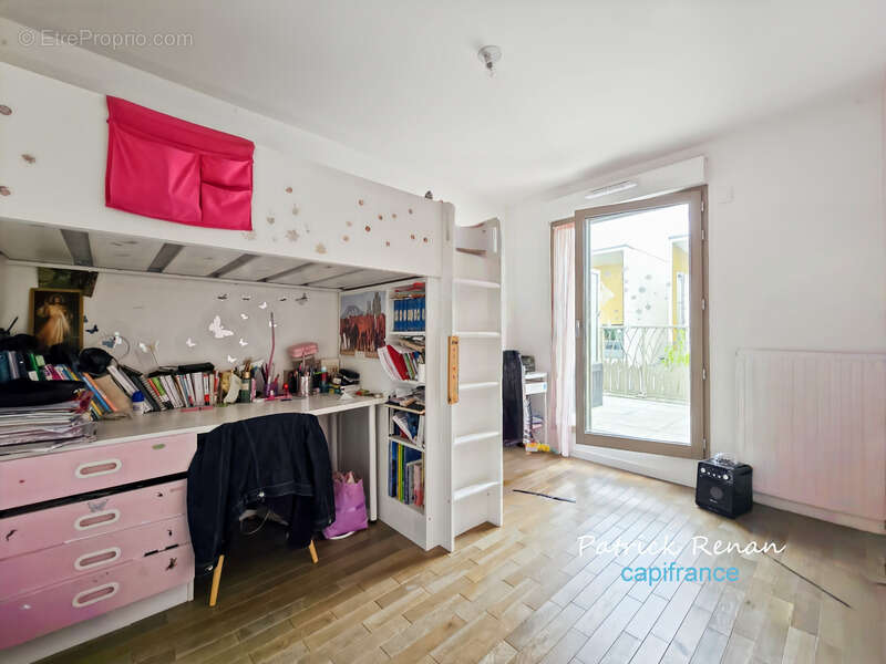 Maison à SAINT-CYR-L'ECOLE