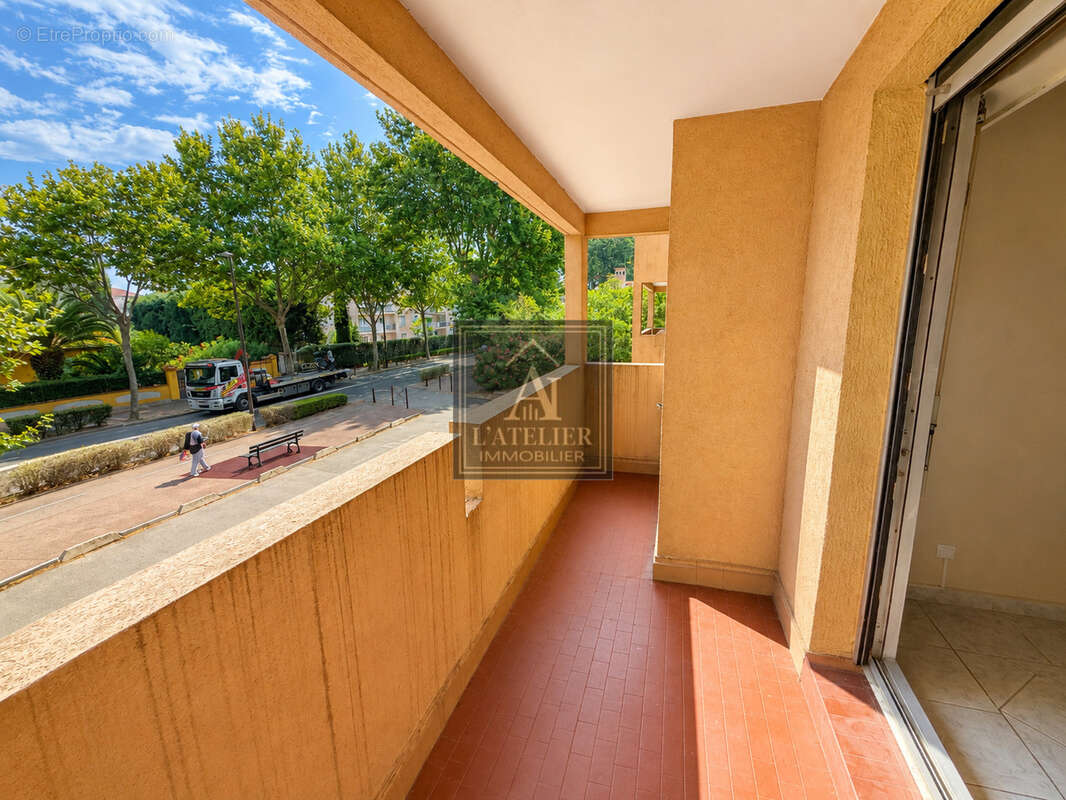 Appartement de type 2 avec terraase, place de stationnement - photo 3
