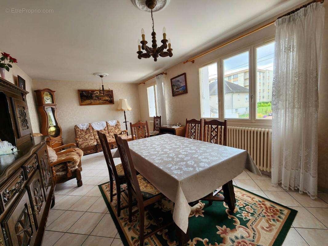 Maison à MONDOUBLEAU